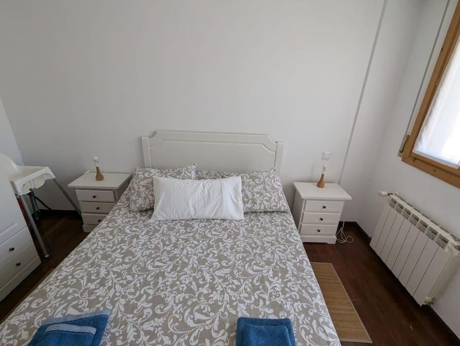Casa De Claudia Comillas- Jardin Privado - A 10 Metros Del Capricho De Gaudi Buitenkant foto