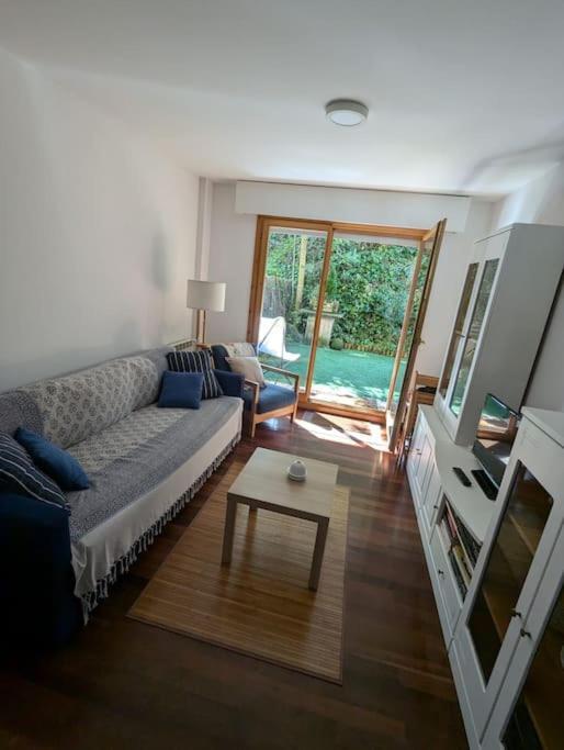 Casa De Claudia Comillas- Jardin Privado - A 10 Metros Del Capricho De Gaudi Buitenkant foto